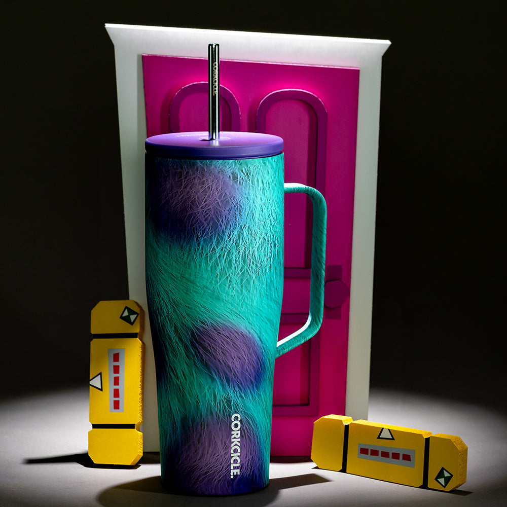 disney-pixar-cold-cup-xl-h8 MonstersInc-Lifestyle-PDP2.jpg